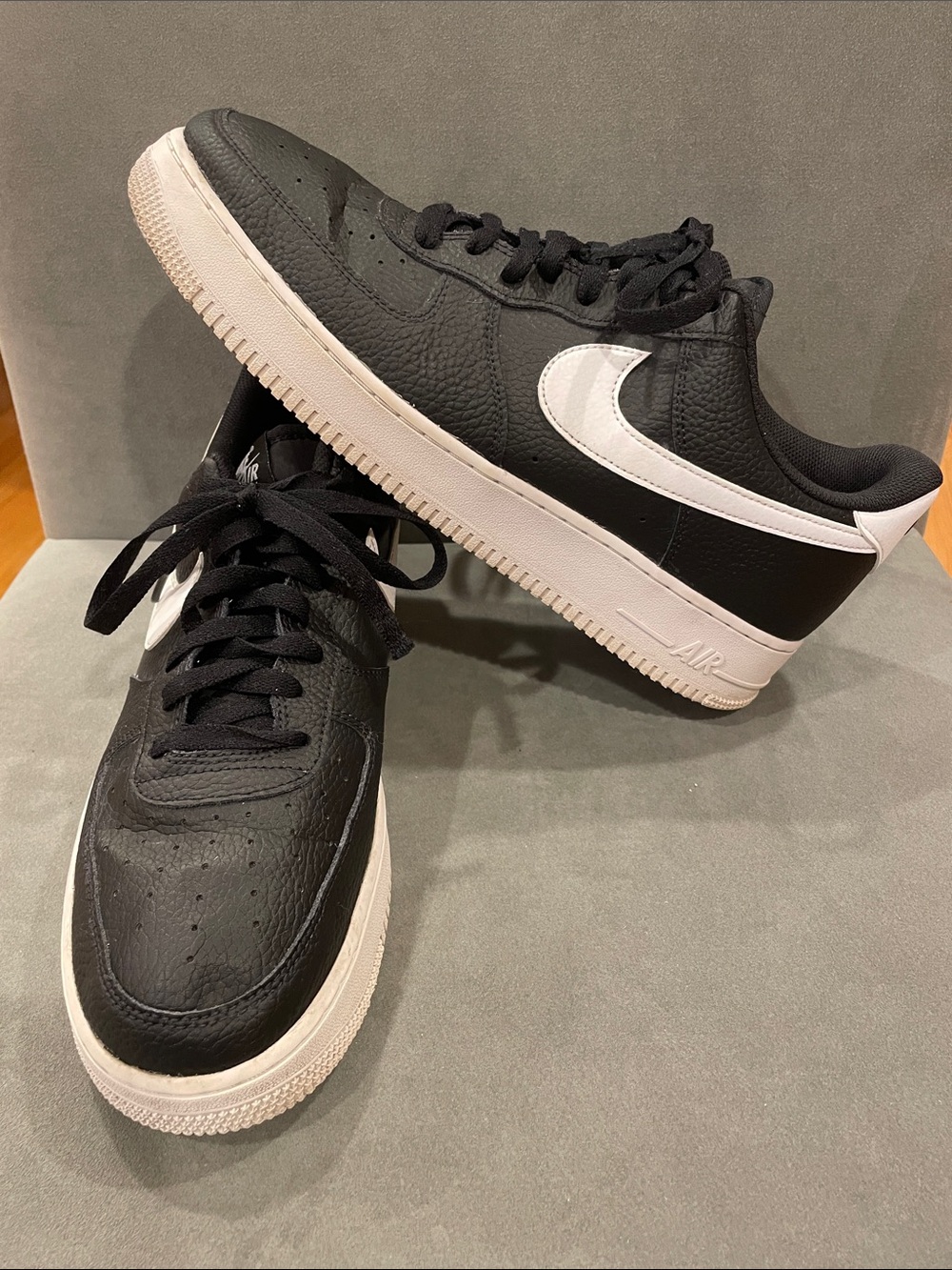 Nike Air Force 1 Men’s Size 13 Black White Low-Top Court Sneakers Basketball